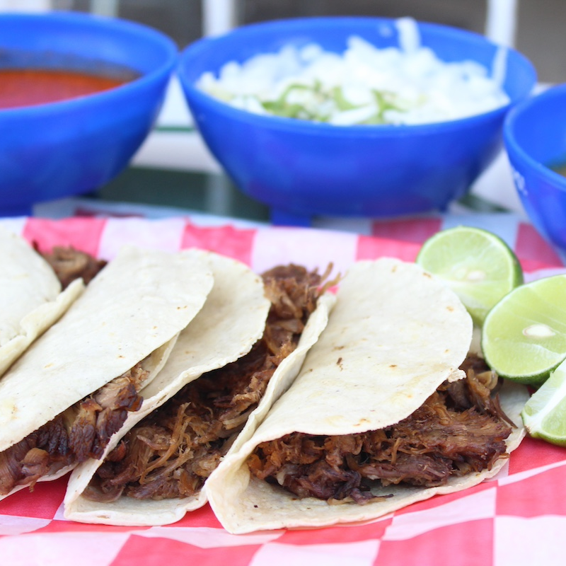 Orden de Tacos con Cuatro