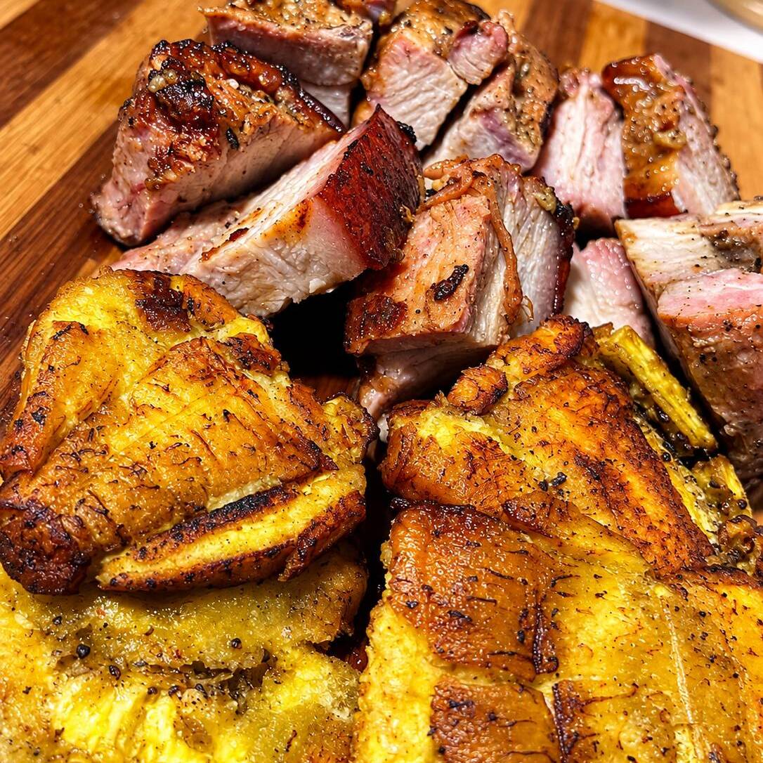 Chicharron+Patacones