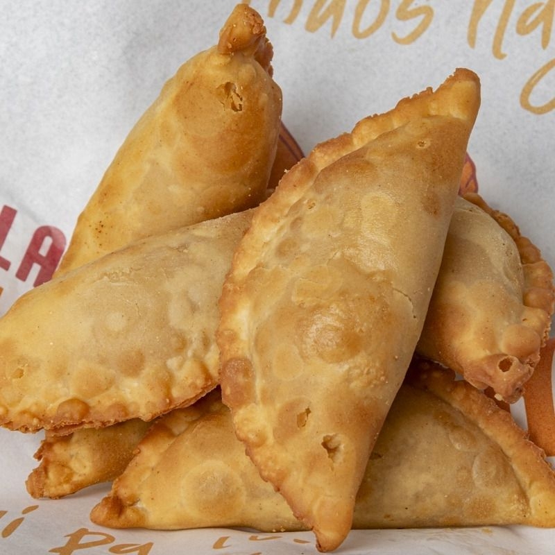 12 Empanadas trigo fritas de Carne Molida