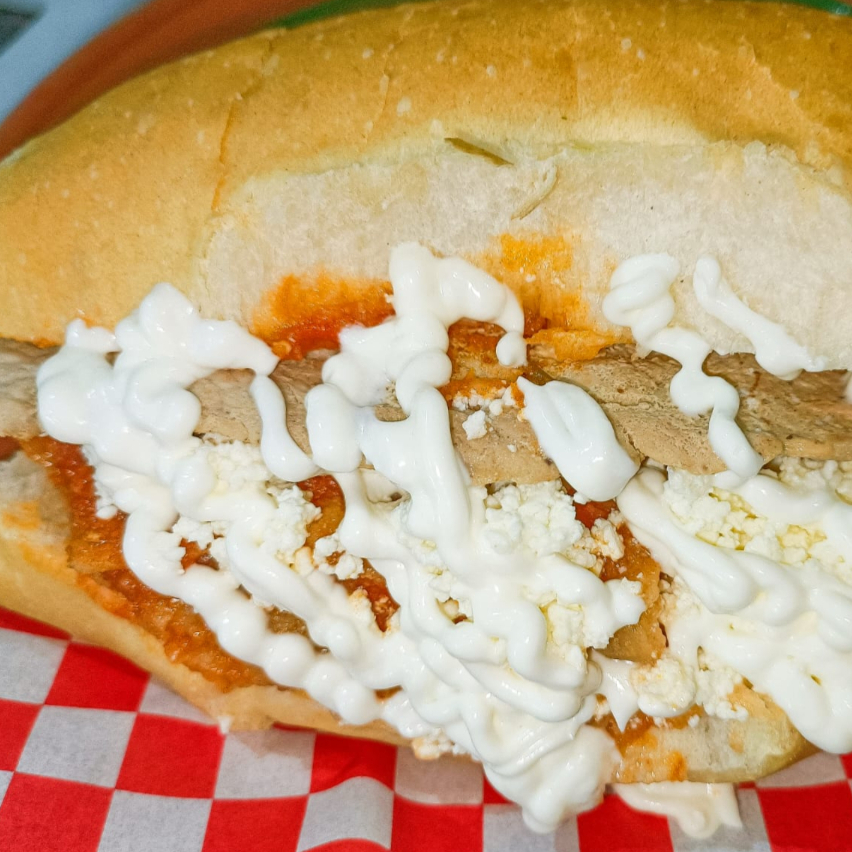 TORTA DE CHILAQUIL C/POLLO