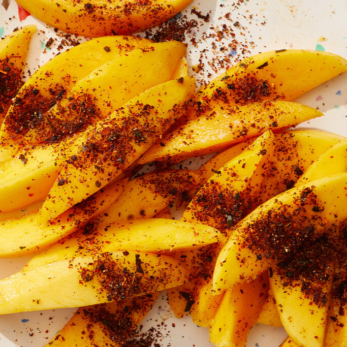 Mangos con Chilito, Limón, y Sl