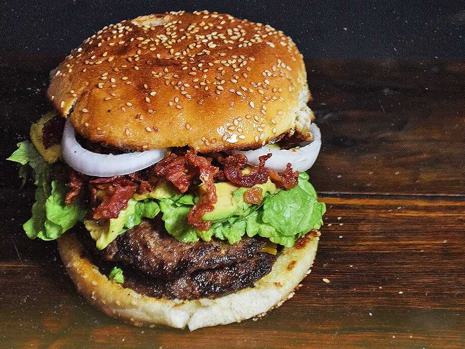 Viñedos Burger (Suc. Manantiales)