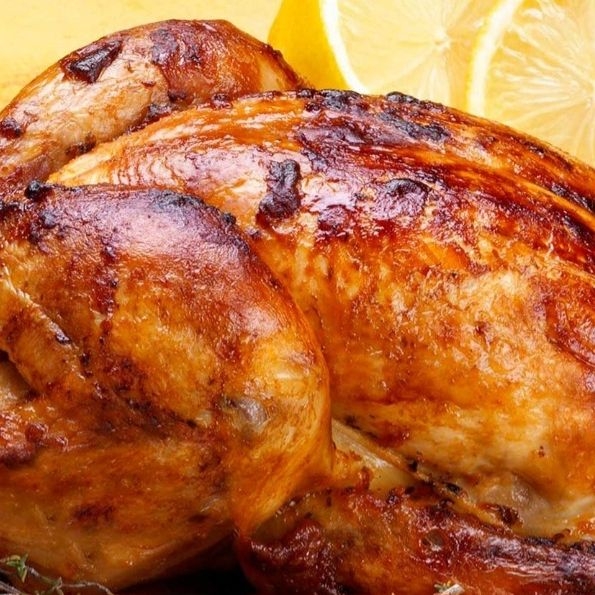 1 Pollo Asado con Arepa y Papa Salada