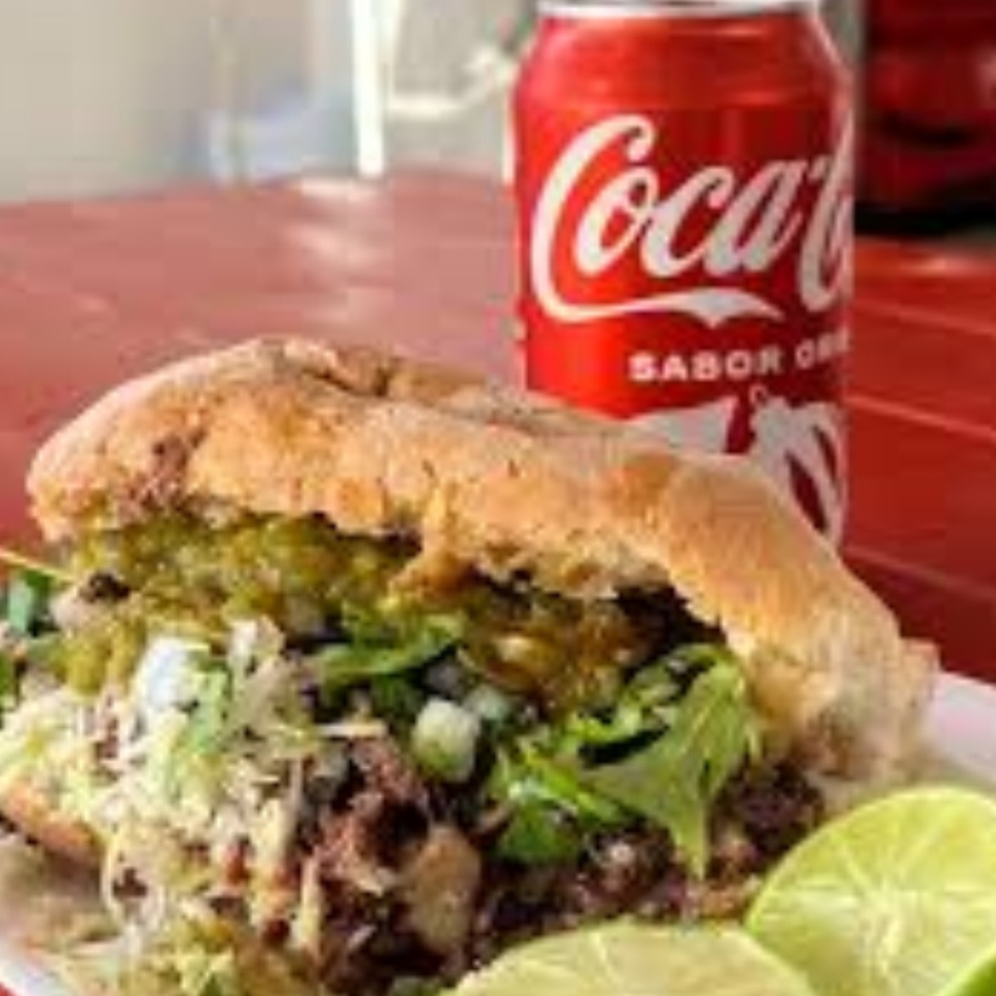 Lonche de Barbacoa + Cocacola de 350ml.