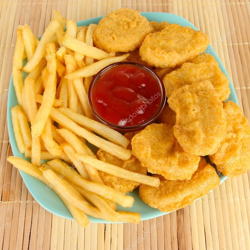 Orden de Nuggets + Papas a la Francesa