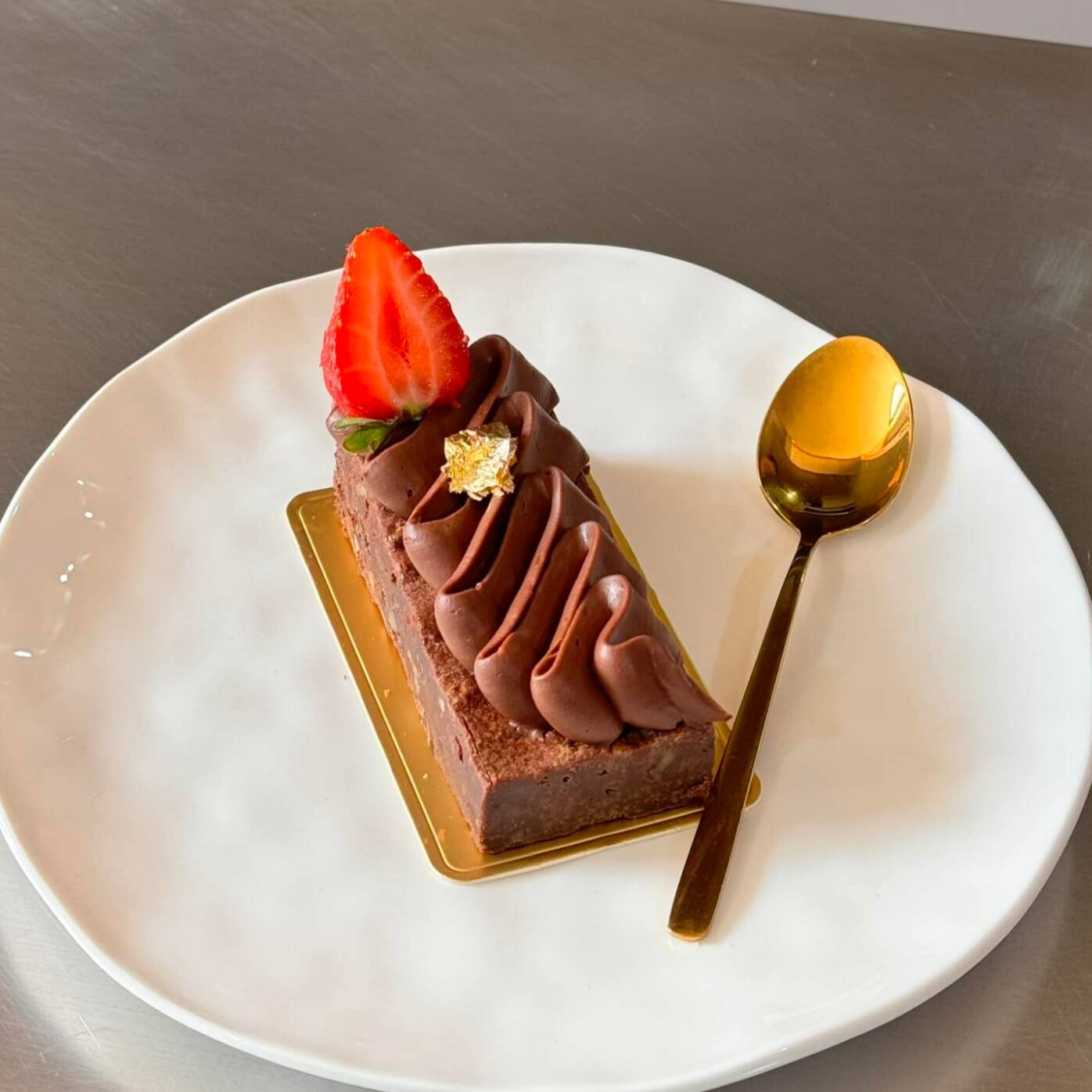 Brownie Individual Con Nuez Y Ganache De Chocolate