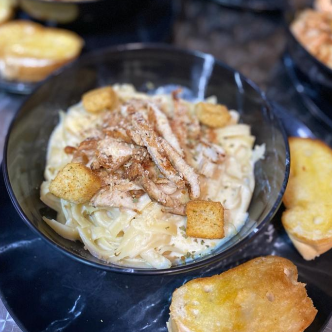 Pasta Alfredo
