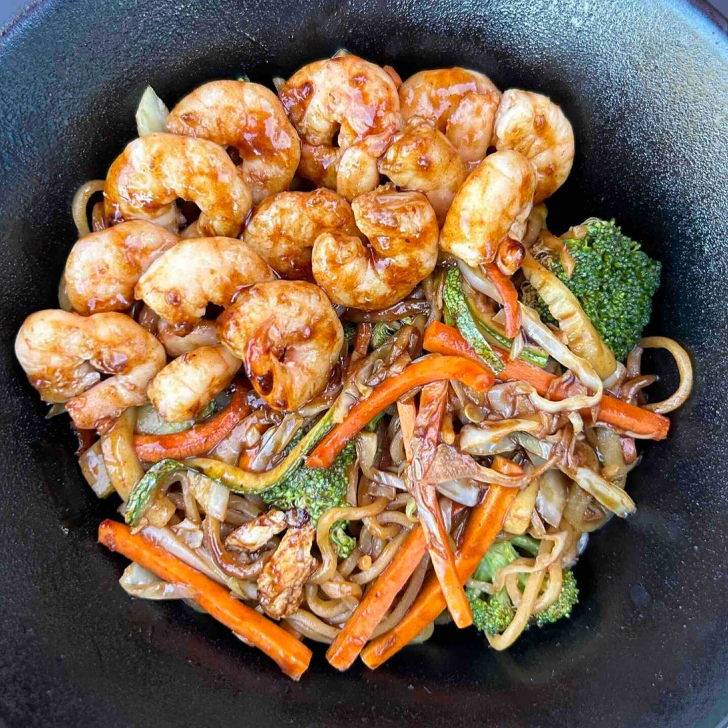 Yakisoba de camaron.