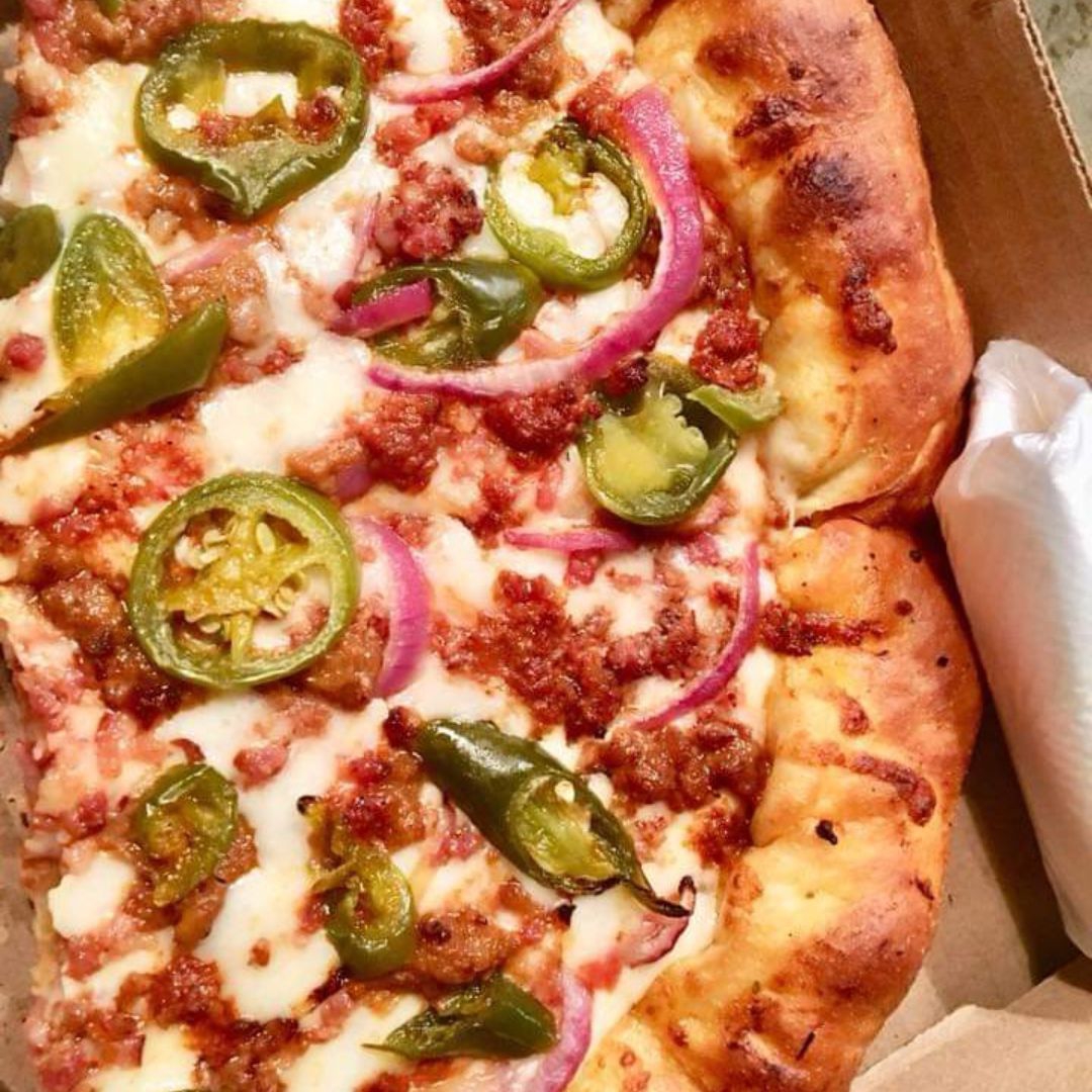 Pizza mexicana grande "12 rebanadas.