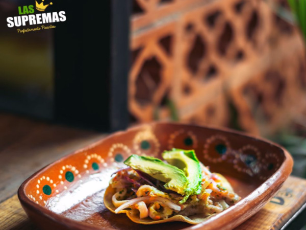 Tostada de Tiritas de Pescado