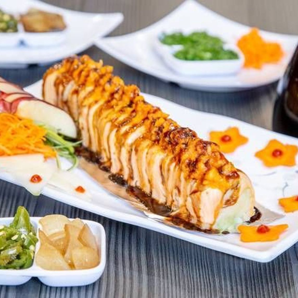 Salmoncito Hot Sushi Horneado
