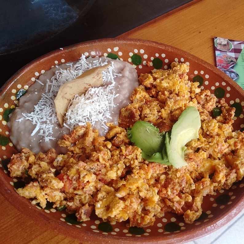 Huevos a la Mexicana