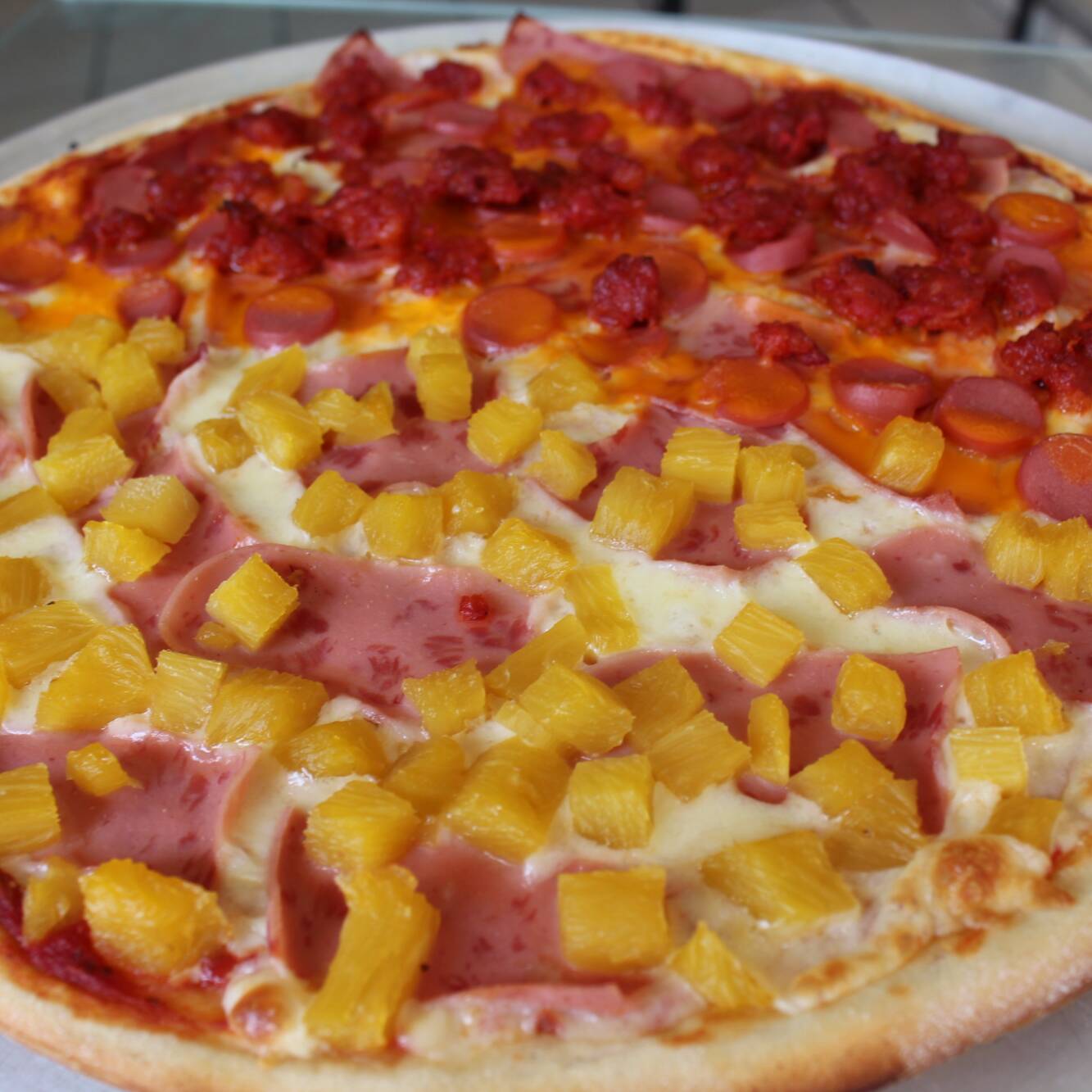 Pizza Hawaiana