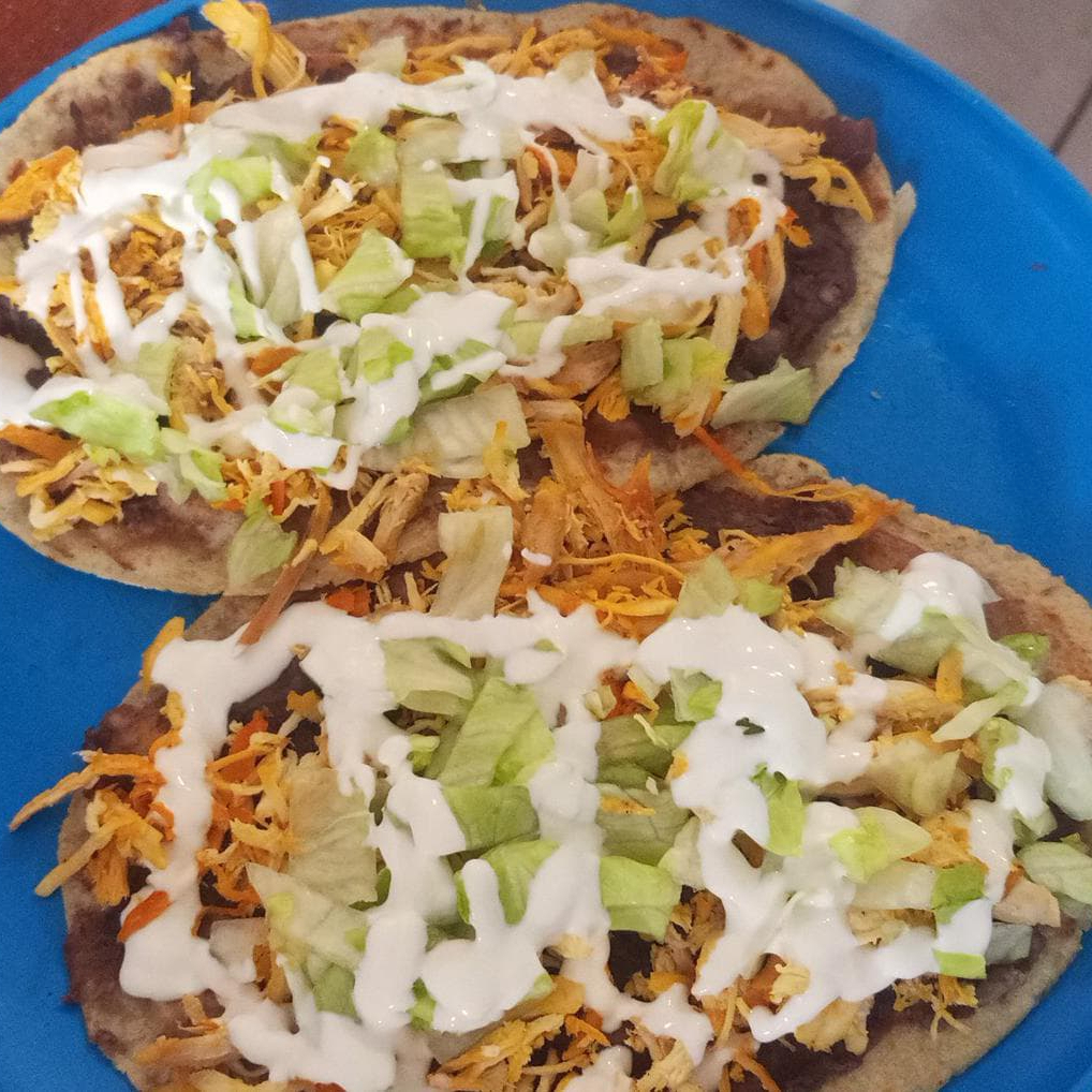 Huarache de Carne Molida