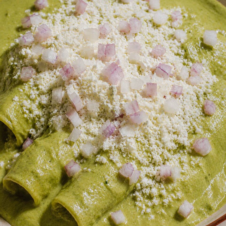 Enchiladas Verdes de Aguacate