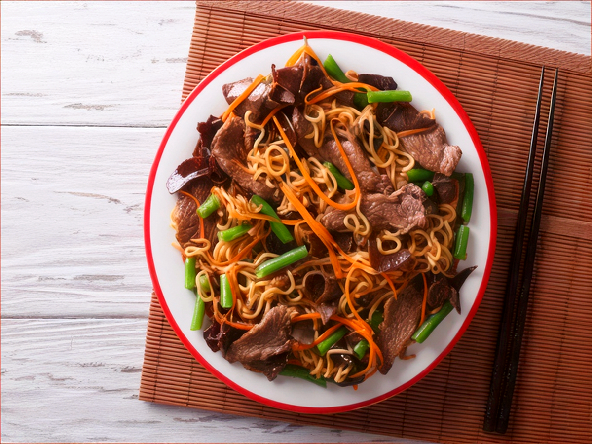 Yakisoba Da Villa - Ouro Verde