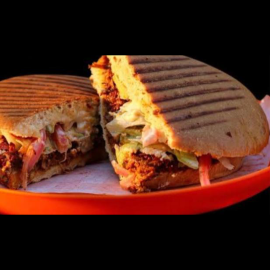 Torta De Pierna Con Jamón