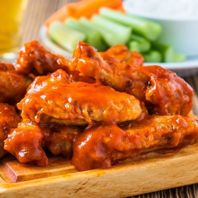 Alitas Búfalo 6