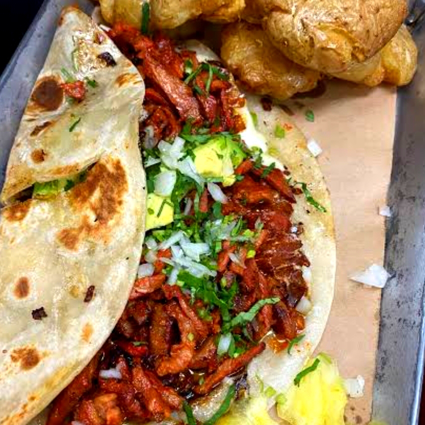 QUESADILLA BISTEK