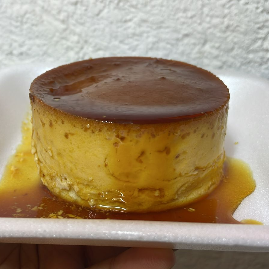 Flan napolitano