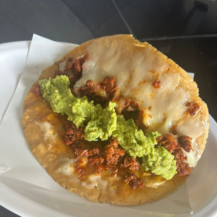 QUESADILLA DE LONGANIZA