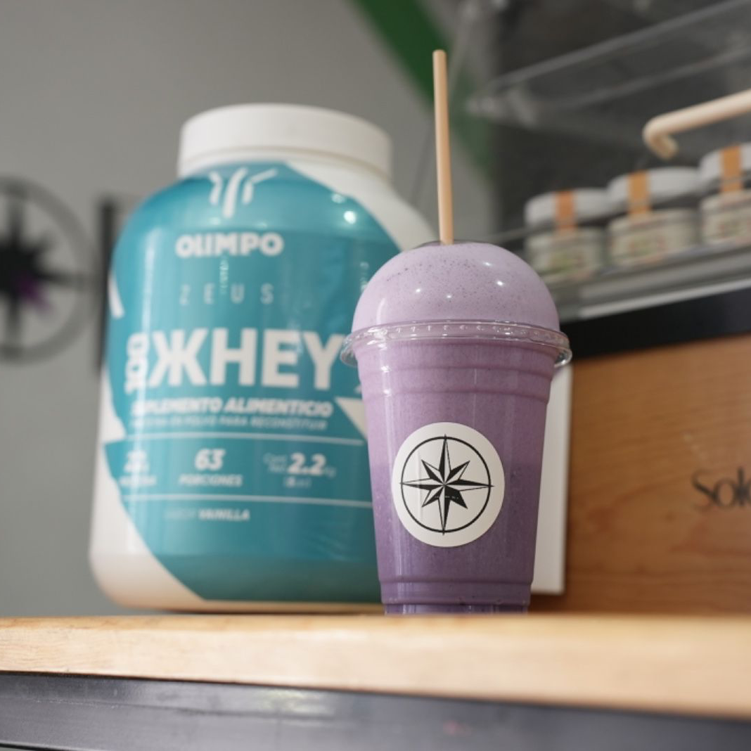 Licuado de Proteína de Chocolate con Blueberries