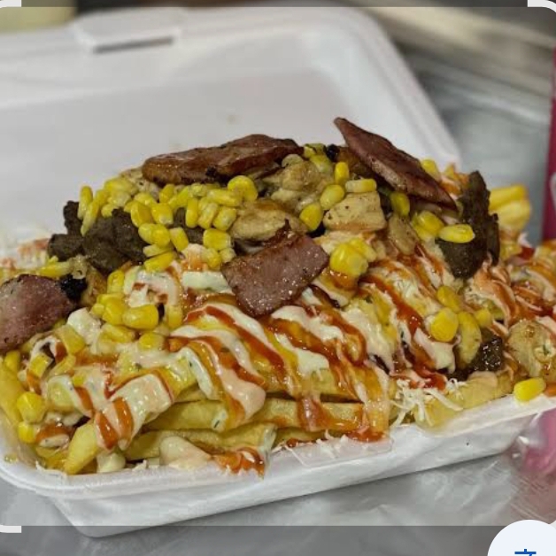 Salchipapa Mixta
