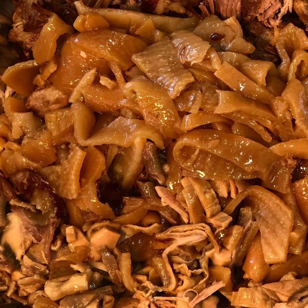 1/2 de Cuerito en Carnitas