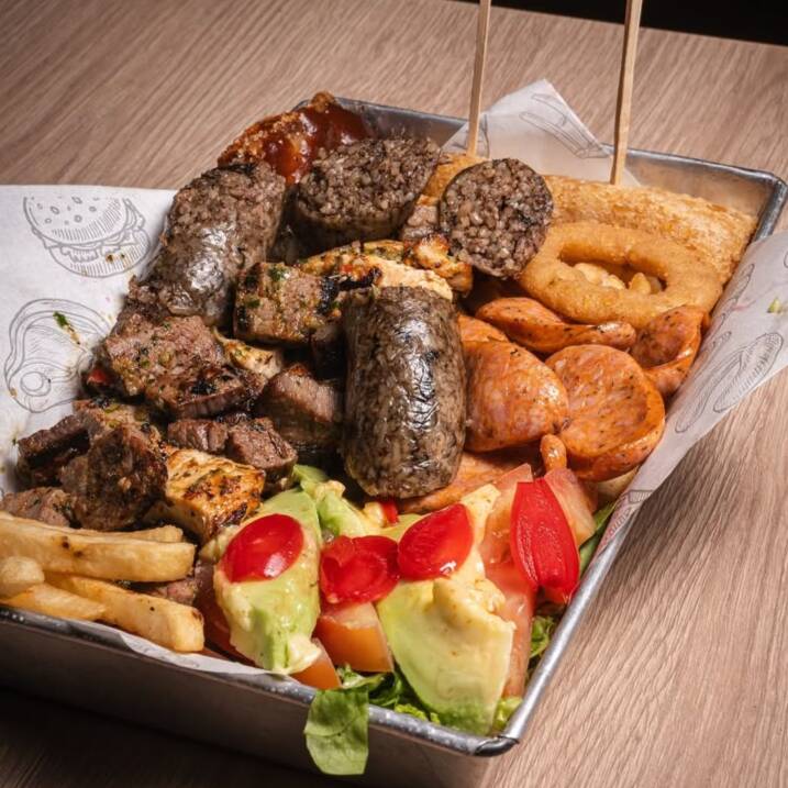 Picada FAMILIA CARNÍVORA