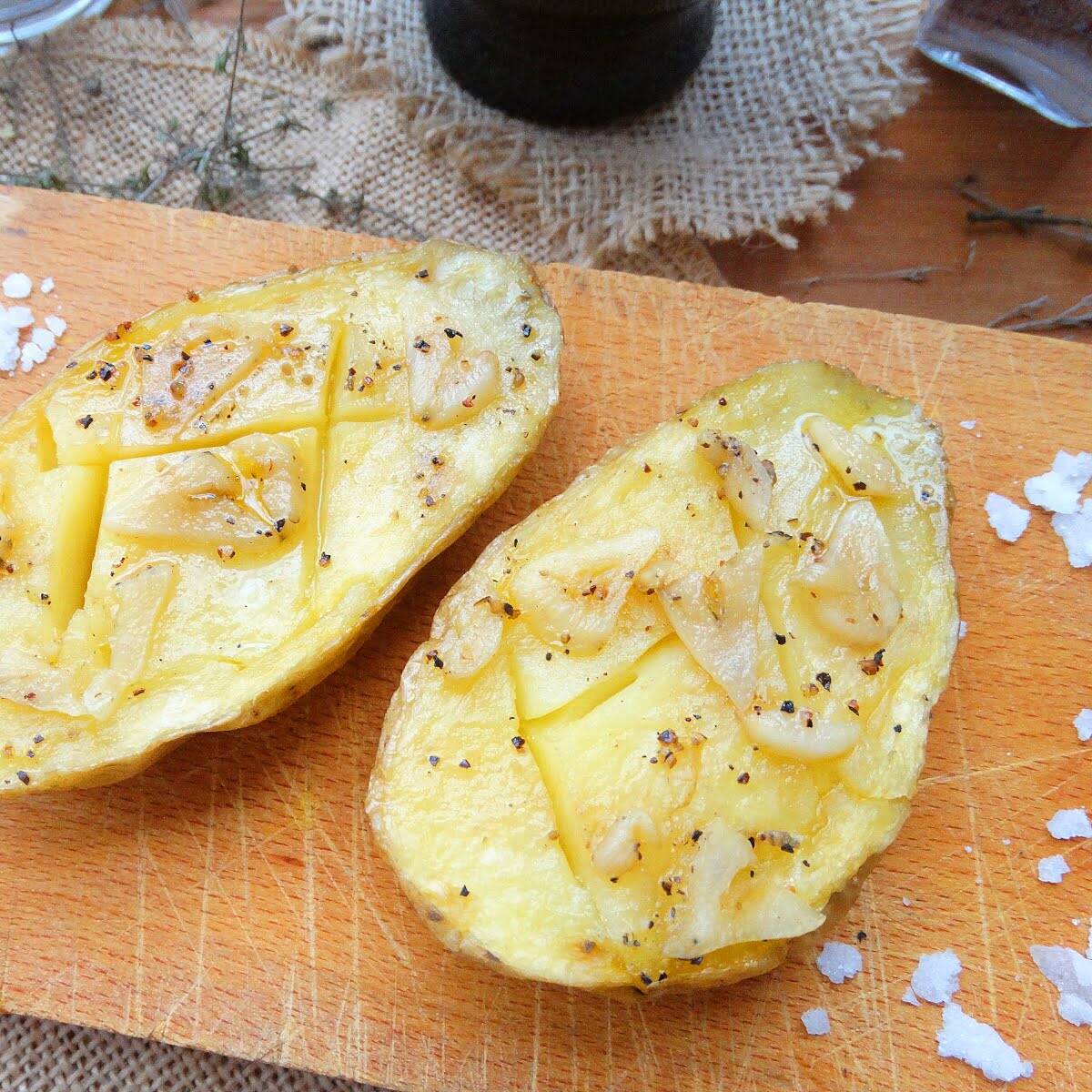 PAPA A EL HORNO A LA MANTEQUILLA