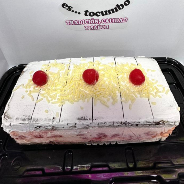 Queso con Cereza 6 porciones