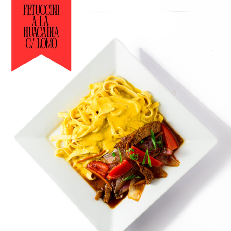 Fetuccini Huancaína con Lomo