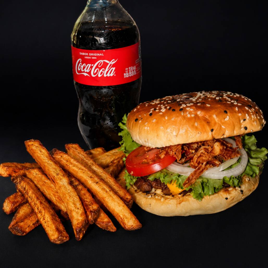 Idaho Crispy + Papas y Refresco