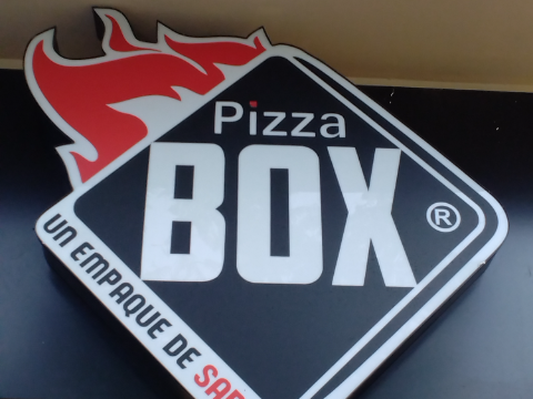 Pizza Box (Villa Sur)