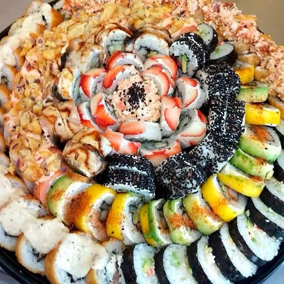 Charola de Sushi
