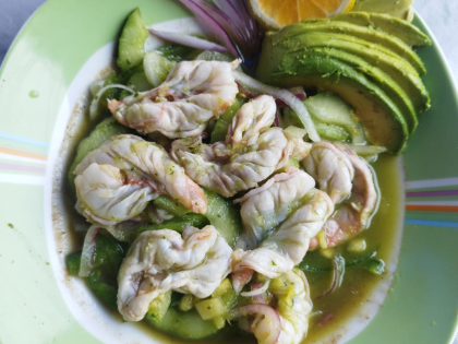 Tostadas aguachile y mas...