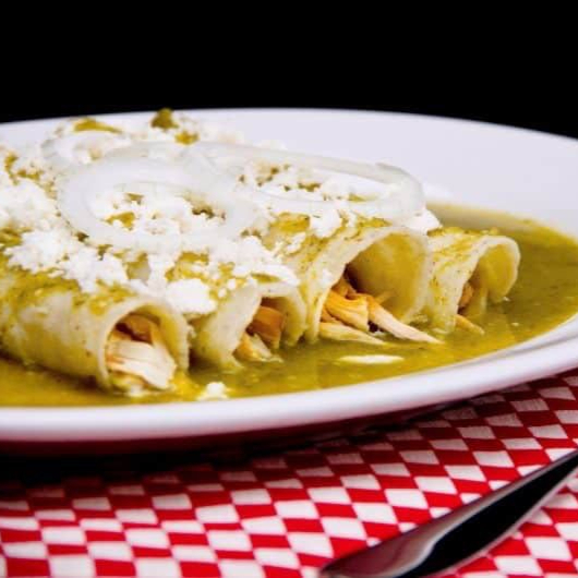 Enchiladas verdes
