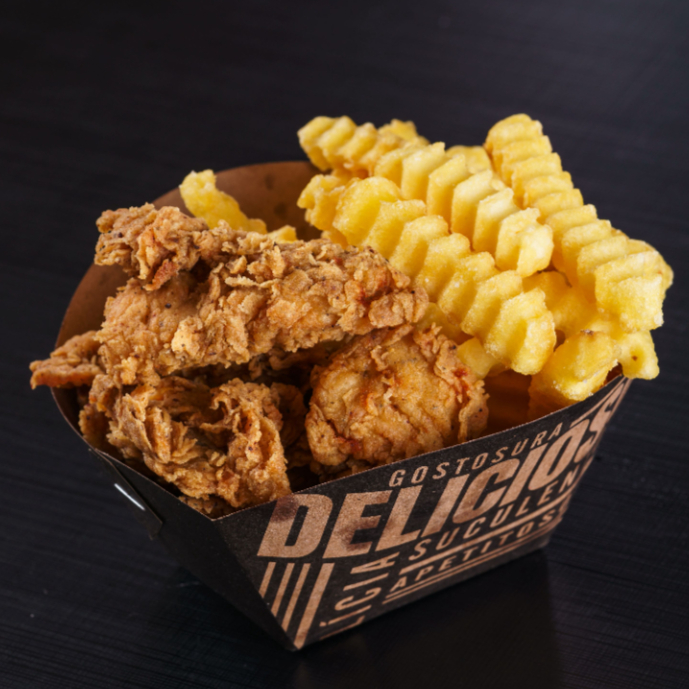 4 Deliciosos Pedaços de Filezinho de Peito, Acompanhado de Batata Frita! Foto ilustrativa.