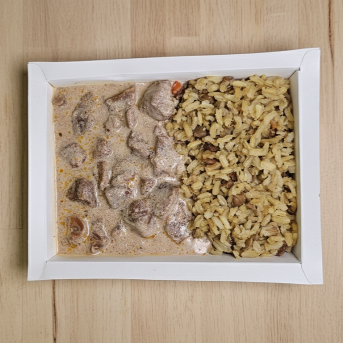 Combo 10 marmitas opção de carne. É só escolher as que mais agradam seu paladar.