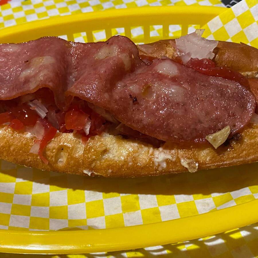 Hot dog con tocino