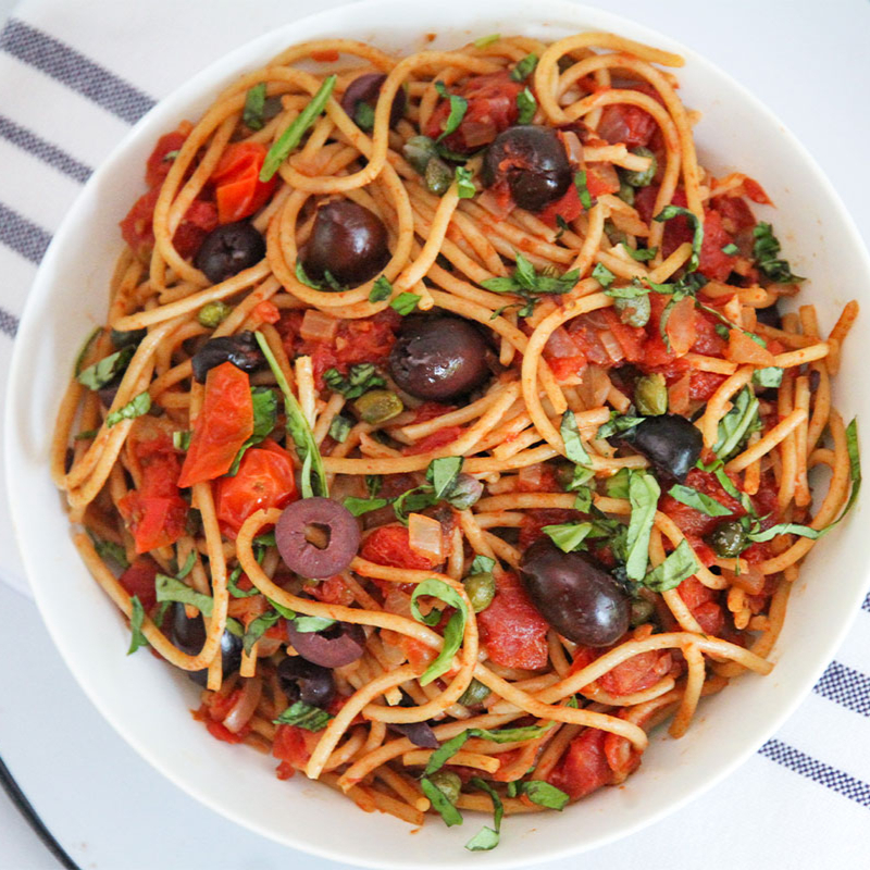 PASTA A LA PUTANESCA