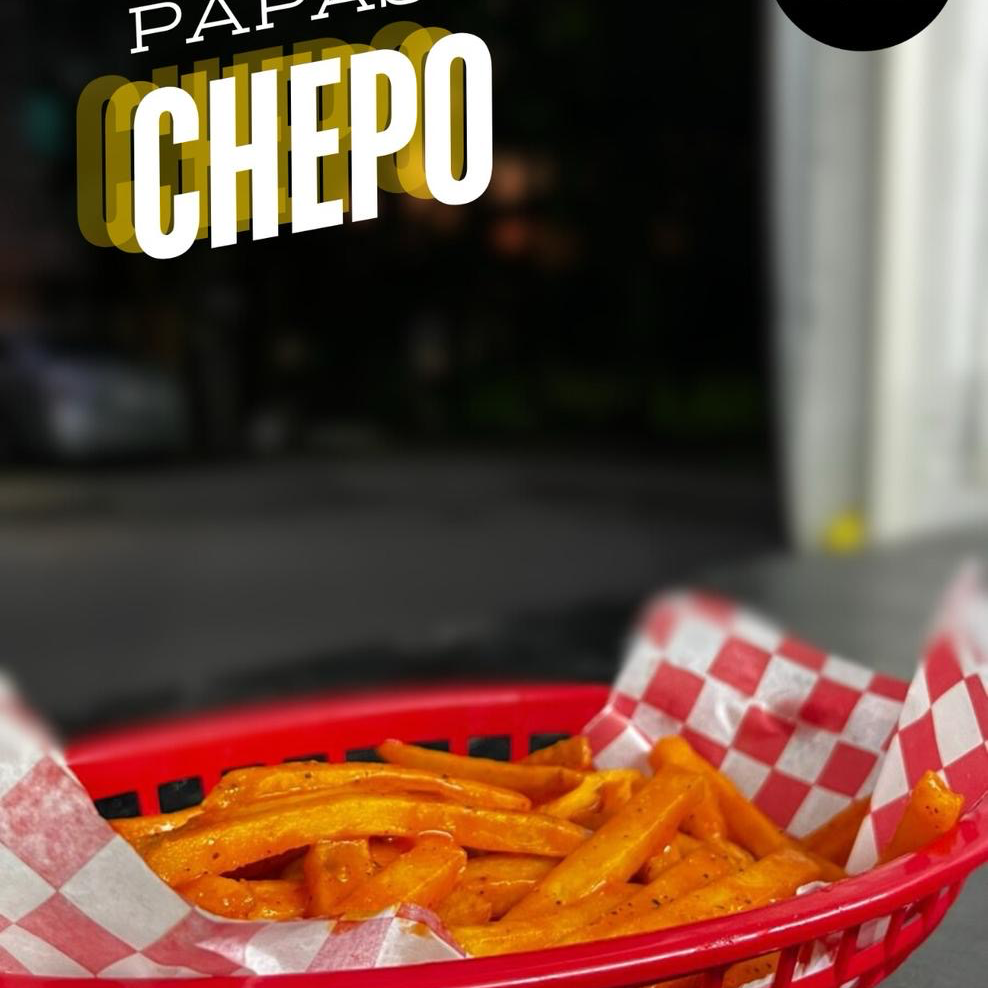 Salchipapas