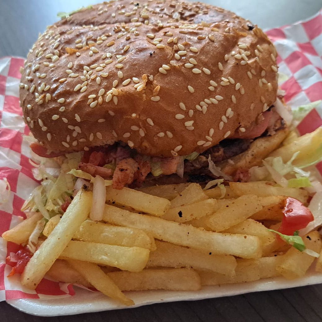 Hamburguesa Especial con Papas+refresco