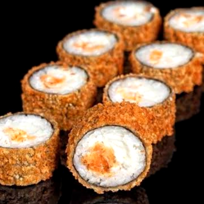 20 cariocas de kani,10 cariocas de skin ou peixe branco+2 temakis de camarão ambos empanados.Acompanha hashis e molhos