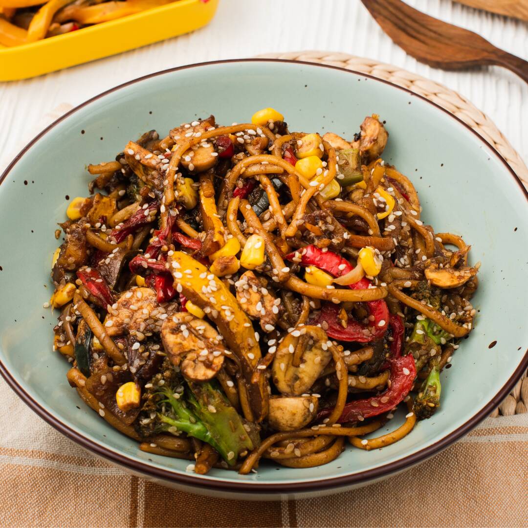Espaguetis con Vegetales al Wok