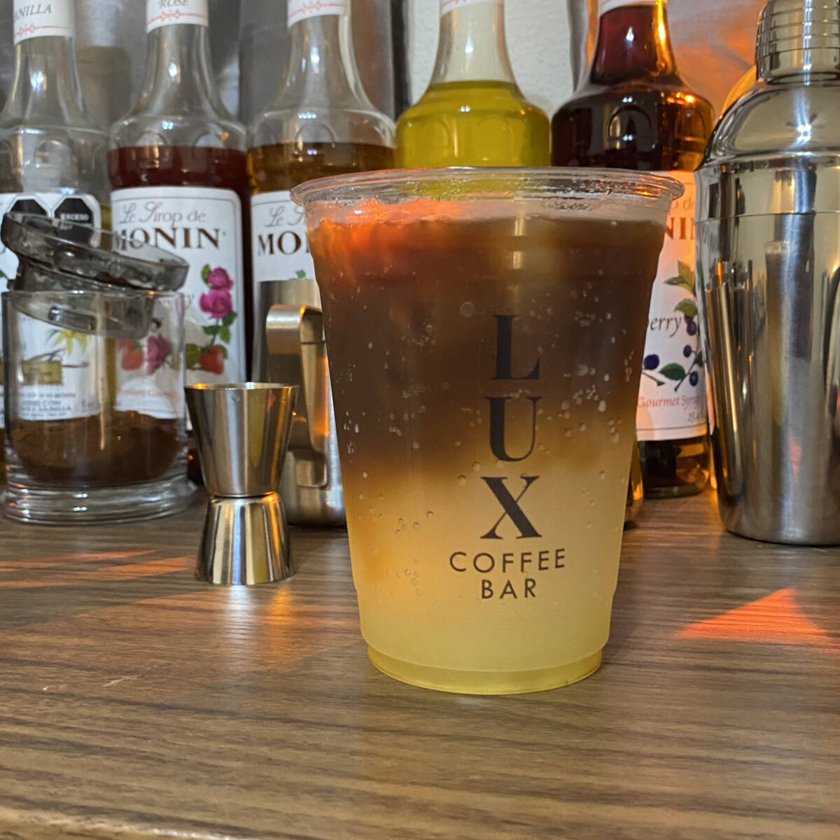COFFEE TONIC DE PIÑA
