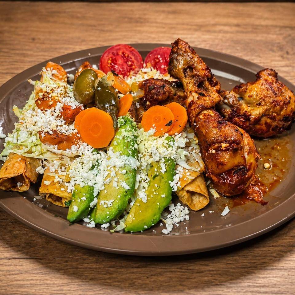 Flautas de Papa (Con pollo o res) (4 pz)