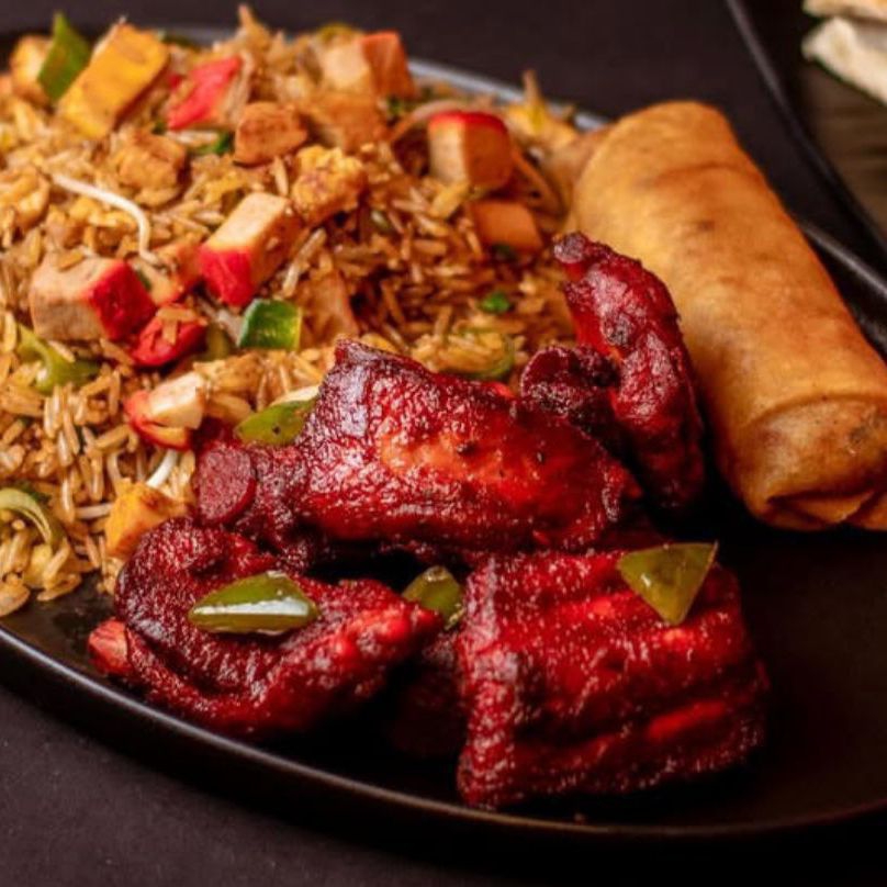 Arroz Chino + Lumpia + alitas Personal