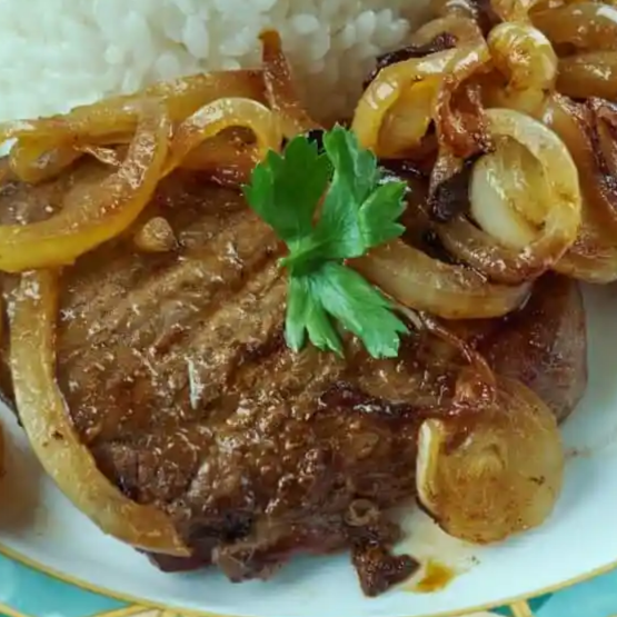 EXTRA DE BISTEC ENCEBOLLADO