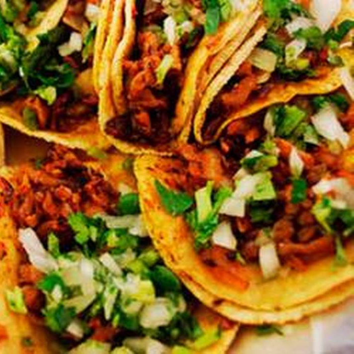 Combo🔥-Tacos de Trompo🌮+Frijoles Charros🥘